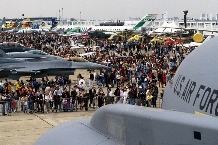 法国巴黎航天航空展览会（PARIS AIR SHOW）(www.828i.com)