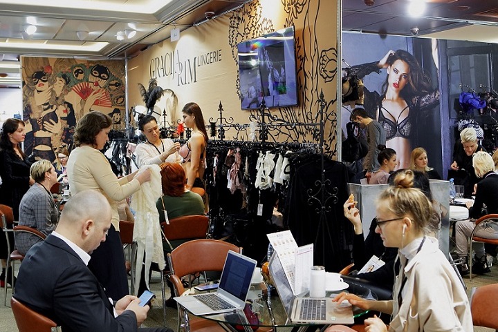 俄罗斯莫斯科内衣泳装展览会Lingerie Show(www.828i.com)