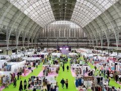 英国服装展的头像